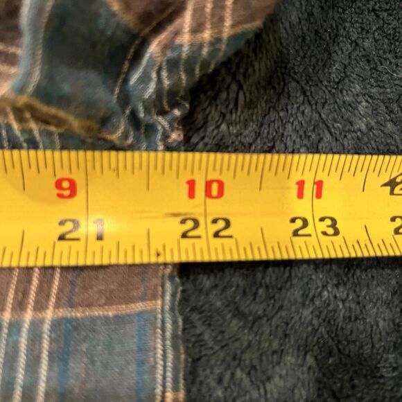 Patagonia Blue / Black Plaid Shirt Sz Medium M Button Up Organic Cotton - Picture 6 of 7